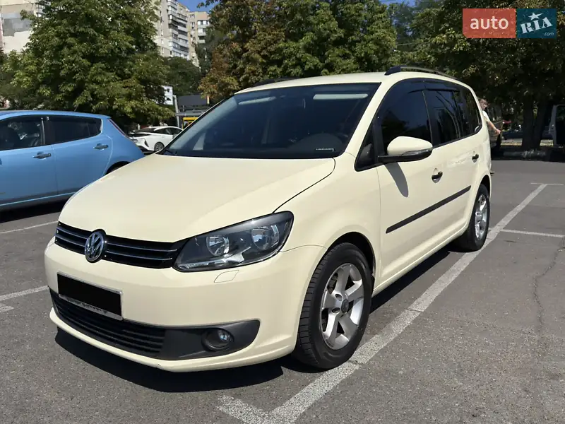 Volkswagen Touran 2014