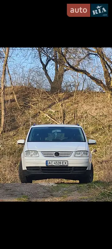 Volkswagen Touran