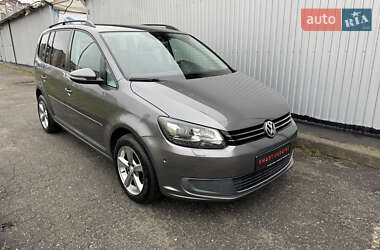 Volkswagen Touran  2011