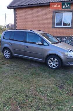 Volkswagen Touran  2008