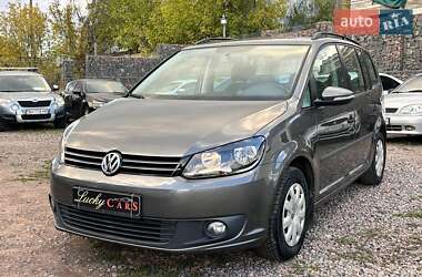 Volkswagen Touran  2015