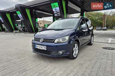 Volkswagen Touran 2014
