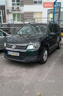 Volkswagen Touran  2013