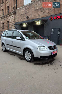 Volkswagen Touran  2005