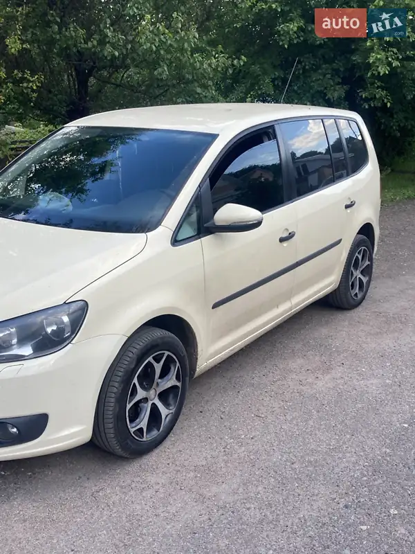 Volkswagen Touran