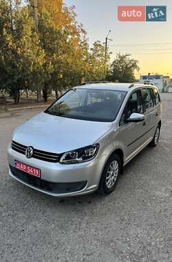 Volkswagen Touran  2011