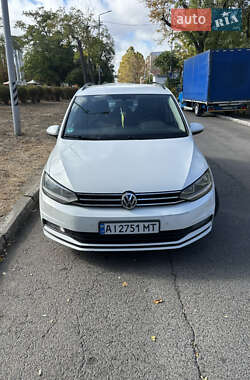 Volkswagen Touran  2016
