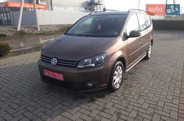Volkswagen Touran  2012
