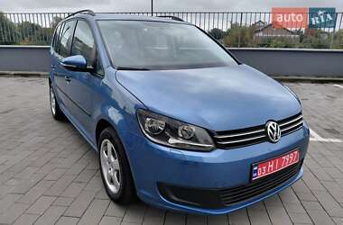 Volkswagen Touran 2012