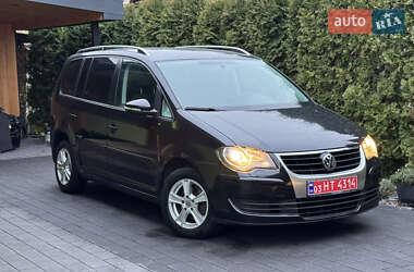 Volkswagen Touran 2010