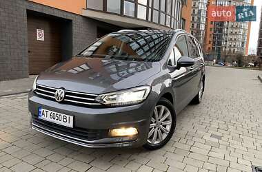 Volkswagen Touran 2016