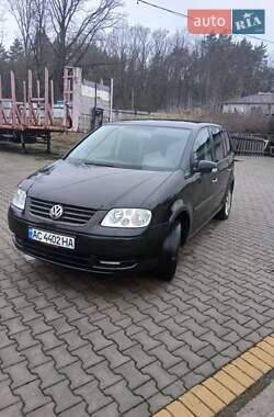 Volkswagen Touran 2004
