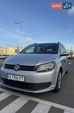 Volkswagen Touran 2012