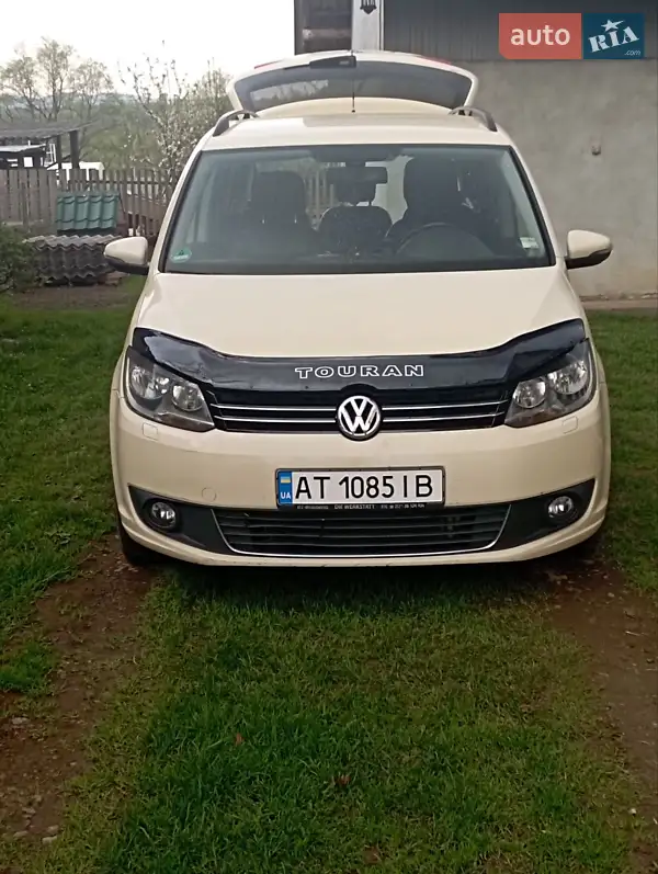 Volkswagen Touran 2013