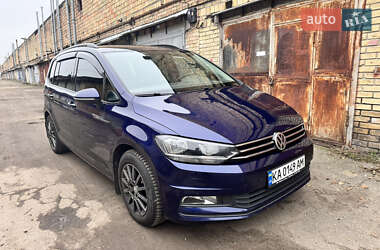 Volkswagen Touran  2015