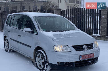 Volkswagen Touran  2005