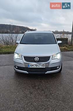 Volkswagen Touran  2008