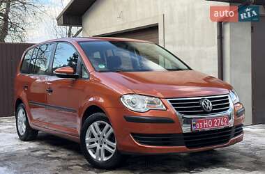 Volkswagen Touran  2009