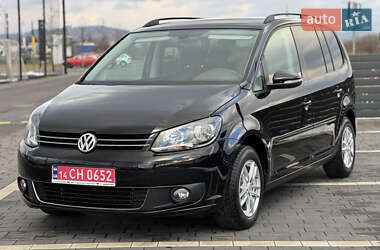 Volkswagen Touran  2011