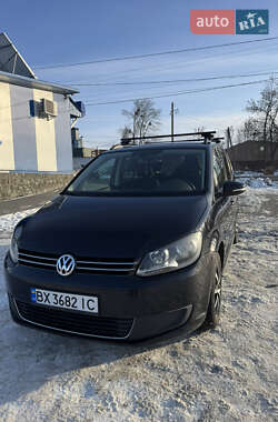 Volkswagen Touran  2012