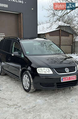 Volkswagen Touran  2005