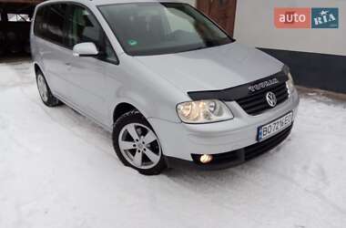 Volkswagen Touran  2003