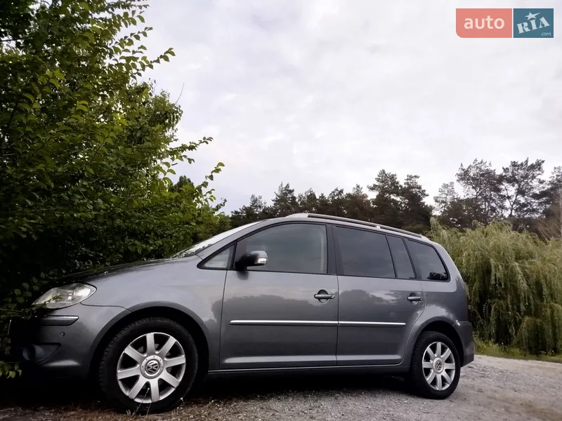Volkswagen Touran