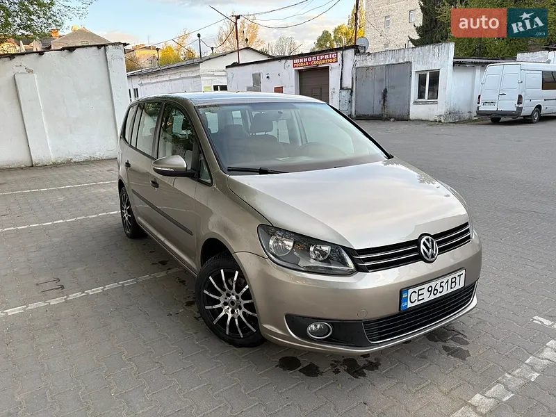 Volkswagen Touran