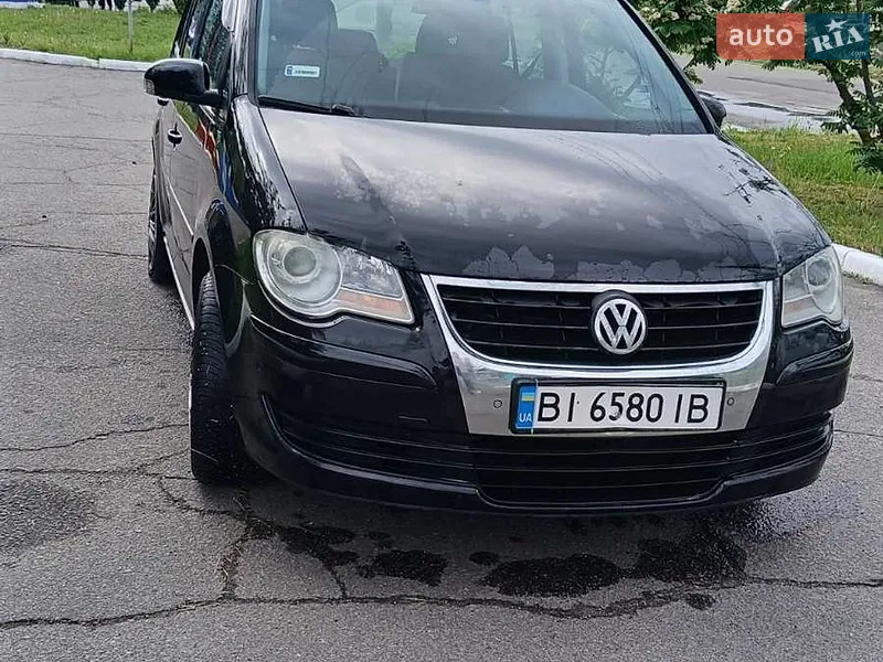 Volkswagen Touran