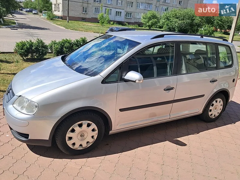 Volkswagen Touran