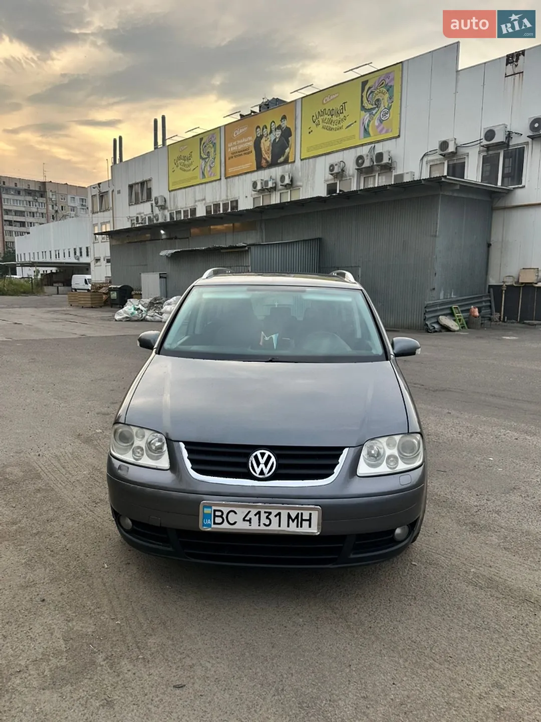 Volkswagen Touran 2005 VIN WVGZZZ1TZ6W025800 фото оголошення 2 з 8