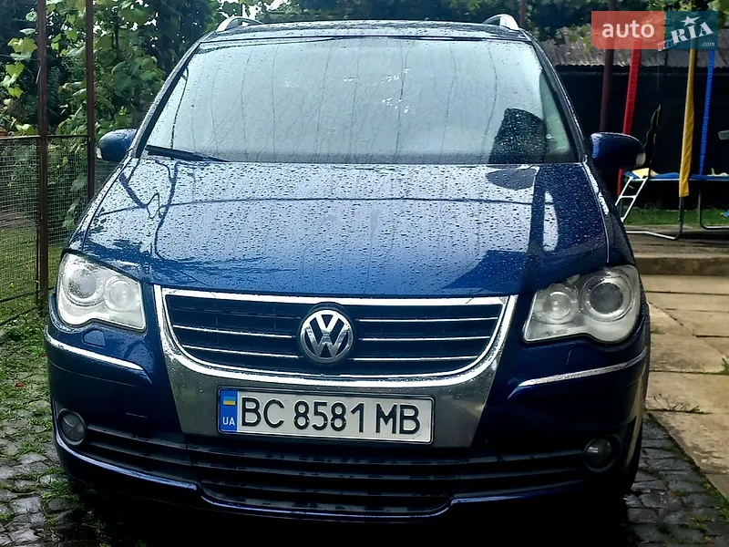 Volkswagen Touran