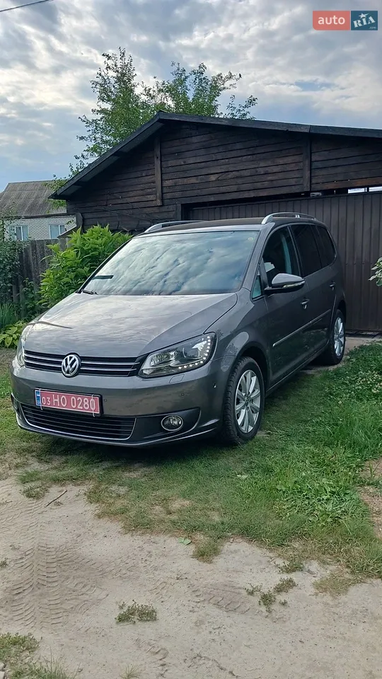 2011 Volkswagen Touran - фото 1