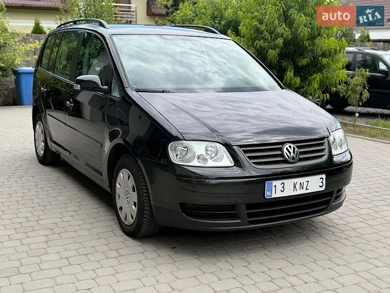 Volkswagen Touran