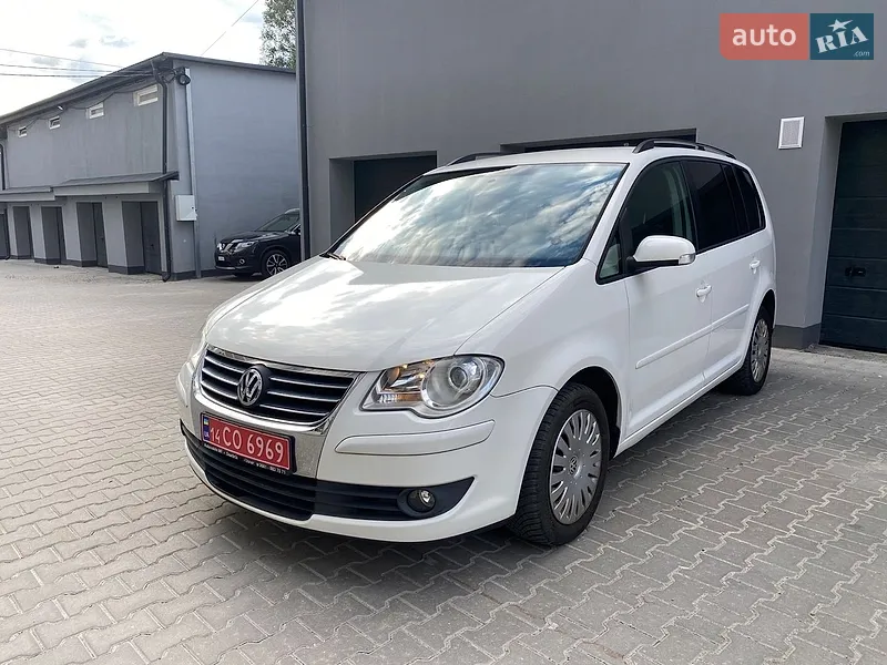 Volkswagen Touran
