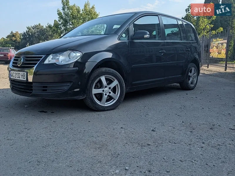 Volkswagen Touran