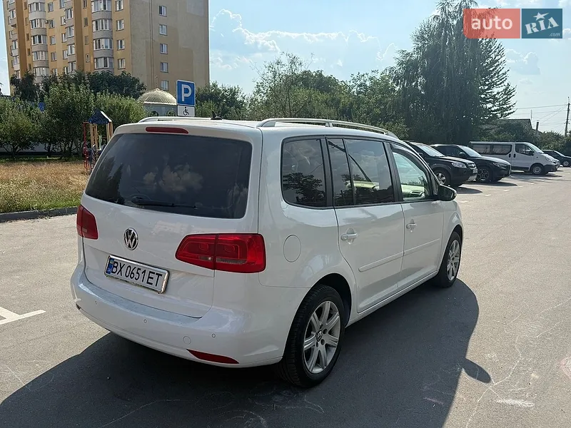 Volkswagen Touran 2012