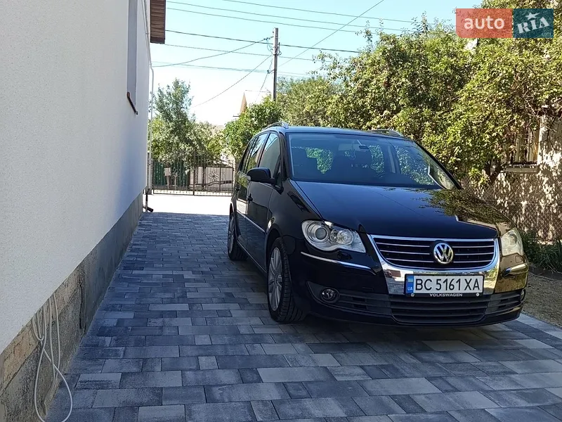 Volkswagen Touran