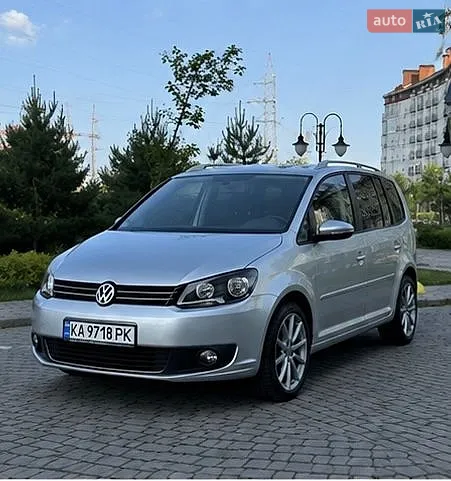 Volkswagen Touran