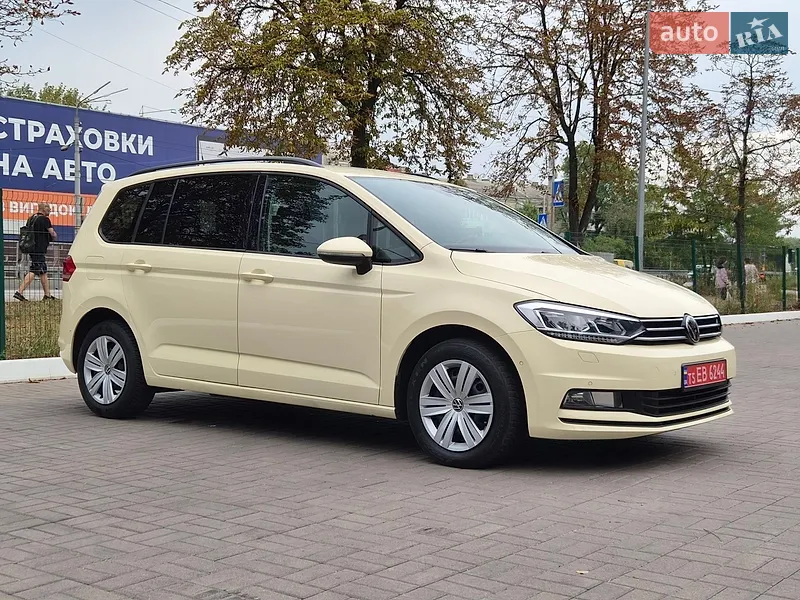 Volkswagen Touran