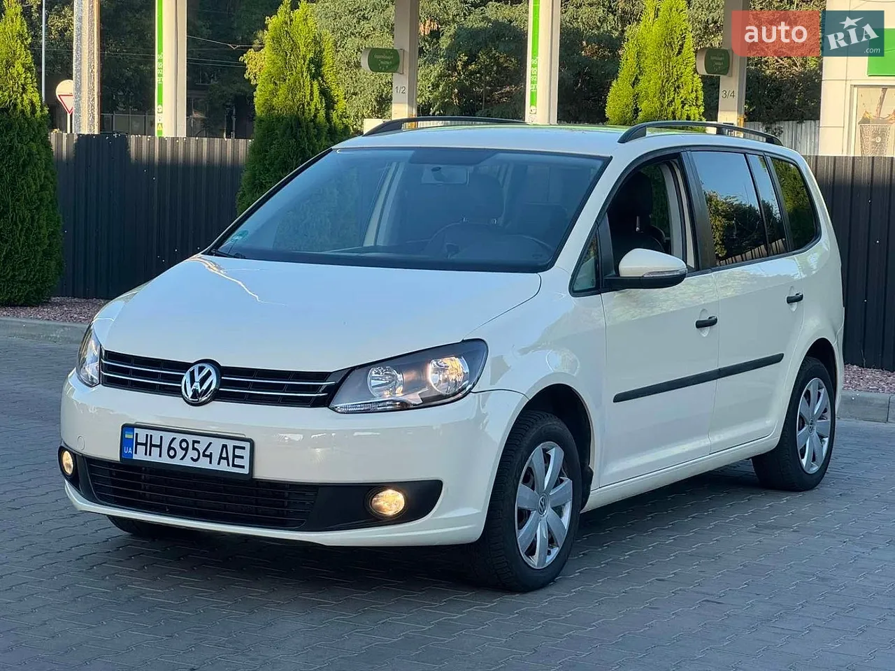 2014 Volkswagen Touran - мініатюра 3