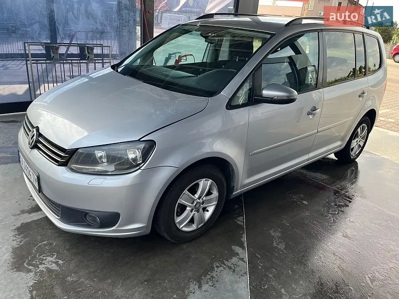 Volkswagen Touran 2013
