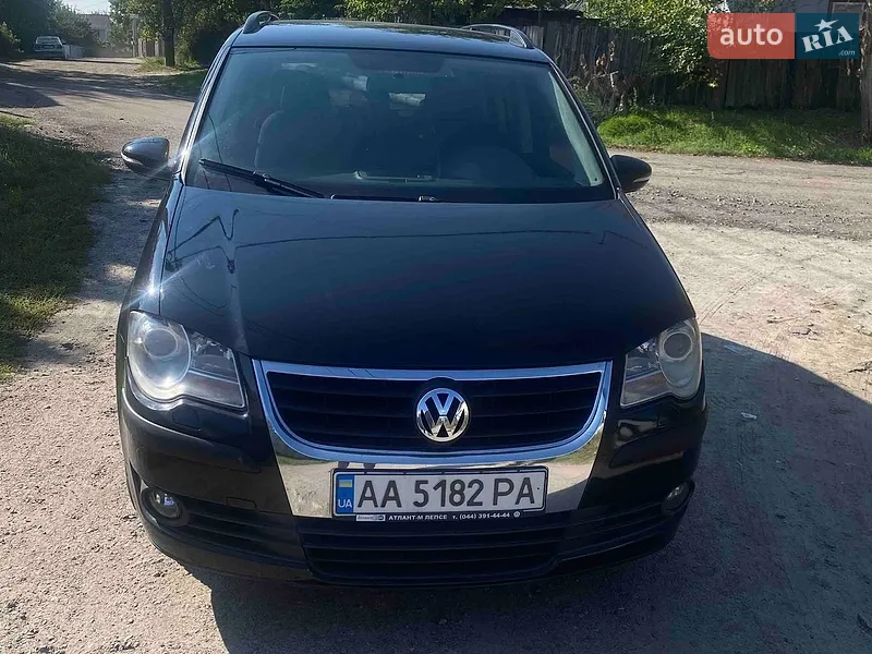 Volkswagen Touran