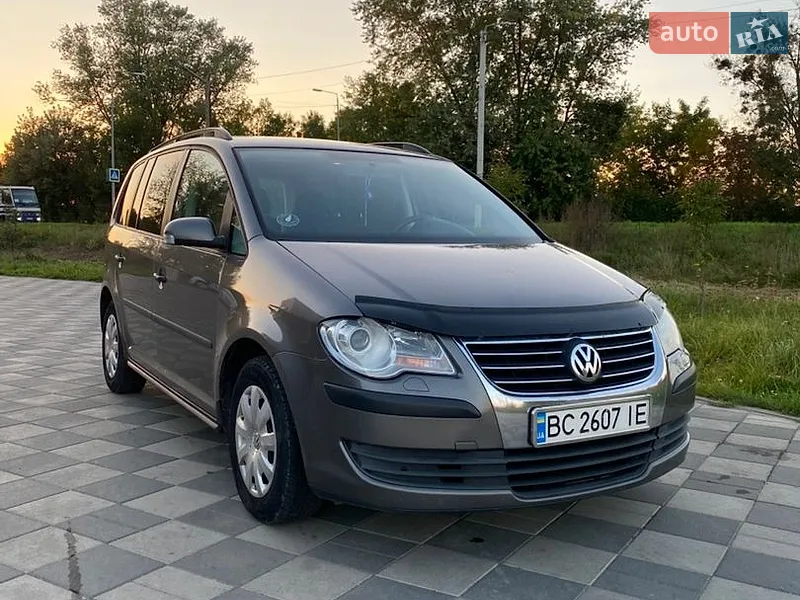 Volkswagen Touran