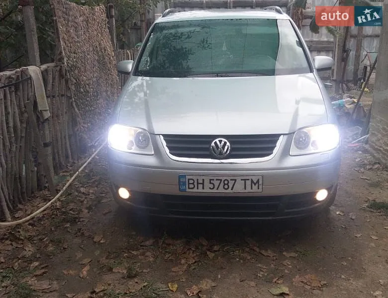 Volkswagen Touran