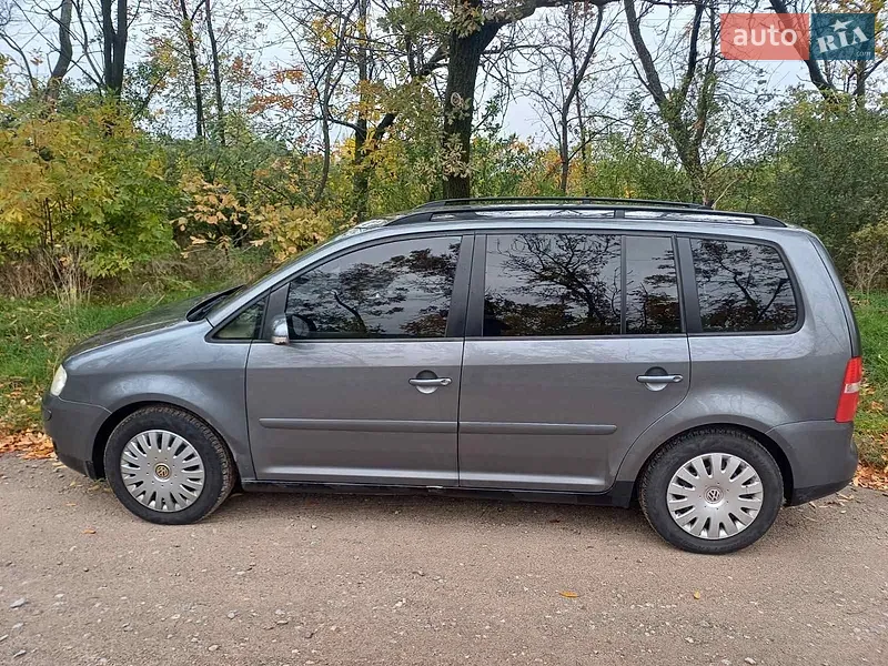 Volkswagen Touran