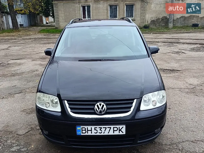 Volkswagen Touran