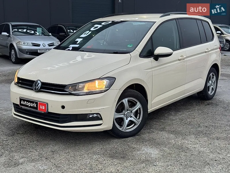 Volkswagen Touran