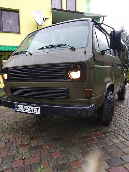 Грузовики Volkswagen Transporter