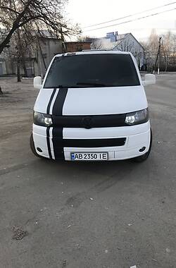 Volkswagen Transporter  2011